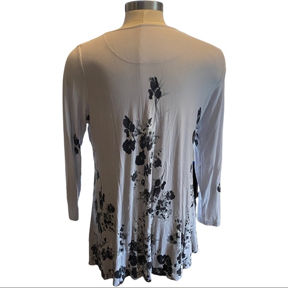 Soft Surroundings Light Gray Black & White Floral Knit Long Sleeve Tunic Top XL - Picture 4 of 8